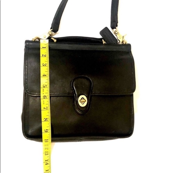 Vintage Coach Willis black leather crossbody bag - Picture 9 of 15